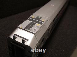 Ho Atlas # 20004823 Multi-level Trailer Modern Commuter Train Car Rd# 7666