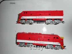 Ho Scale Texas Special Passenger Train DC 2 Engines And 6 Passenger Cars