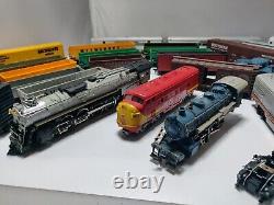 Ho Scale Trains Lot Engines & Cars For Parts Fixup