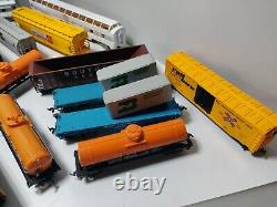 Ho Scale Trains Lot Engines & Cars For Parts Fixup