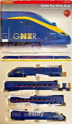 Hornby 00 Gauge R2197a Gner'the White Rose' 4 Car Class 373 Train Pack