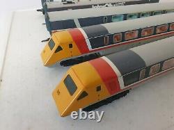 Hornby Advanced Passenger Train Apt 5 Car Set