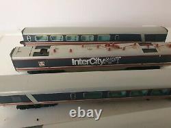 Hornby Advanced Passenger Train Apt 5 Car Set