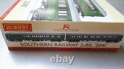 Hornby OO gauge 2 BIL two car EMU Southern Railway 2041 train pack R31614