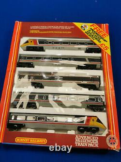 Hornby Oo R794 Br Apt 5 Car Advanced Passenger Train Set / Pack With Pantograph