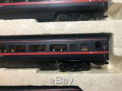 Hornby R2002A GNER 225 4 car train pack DCC Fitted See Description