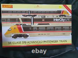 Hornby R3873 Class 370 Advanced Passenger Train 5 car train pack BNIB