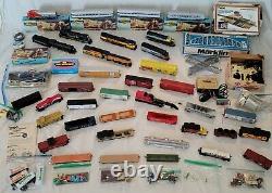 Huge Lot Vintage Tyco HO Scale Trains Track Railroad Cars
