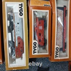 Huge Massive Tyco Lot Of Trains And Accessories Tracks With Boxes And Power