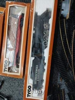 Huge Massive Tyco Lot Of Trains And Accessories Tracks With Boxes And Power