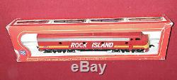 IHC Rivarossi Rock Island Train Set E-8 A-A Engine Pair & 6 Passenger Cars HO