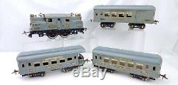 Ives Trains Prewar 3242R Electric Locomotive Engine 3 Passenger Cars 184 185 186