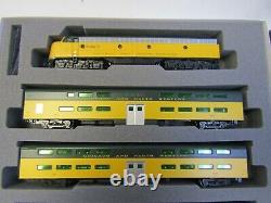 Kato 106-104-dcc, 176-5365-dcc Cnw 400 7 Piece Set E8 A-a & 5 Cars N Scale