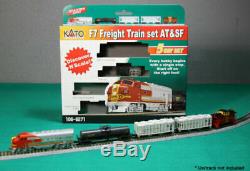 Kato New 2020 N Scale Santa Fe ATSF F7 Freight Train 5 Car Set 1066271