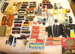 LARGE LOT OF 1960's GLOBE, ATHEARNS, BECHMAN, HOBBY AND TYCO DIESEL TRAINS CARS