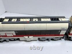 LEGO RC Train Passenger Train 7897. (2006) Locomotive, car only