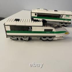 LEGO World City High Speed Train (4511) 2003 Locomotive & Passenger Car only