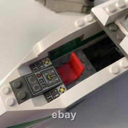LEGO World City High Speed Train (4511) 2003 Locomotive & Passenger Car only