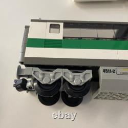 LEGO World City High Speed Train (4511) 2003 Locomotive & Passenger Car only