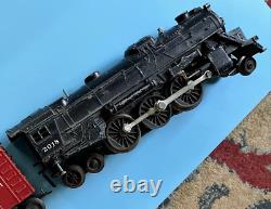 LIONEL 027 SET 12 Locomotive #2018 TRAIN & 6 Cars & Tracks WithControls