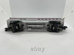 LIONEL AMTRAK TRAIN SET ENGINE #8936 With 3 PASSENGER CARS & 23 RAILWAY VINTAGE