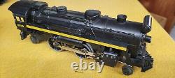 LIONEL DIECAST 4-4-2 UNION PACIFIC LOCOMOTIVE #8633 & WHISTLE TENDER With Cars