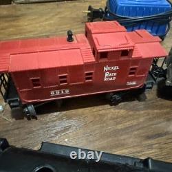 LIONEL Nickel Plate Road Train 8617 Steam Locomotive & Cars + Track And Control