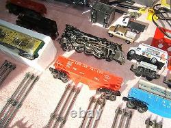 LIONEL O Gauge TRAIN EMPIRE HUGH LOT TRACK LOCOMOTIVE CARS ACCESS & POWER