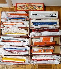 Limited run Walthers HO Circus Train. 12 boxes, 19 cars. New in original boxes