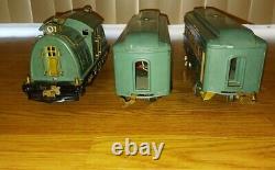 Lionel 10 Standard Gauge Engine And 2 Cars 332,341 1930s Works Metal Prewar