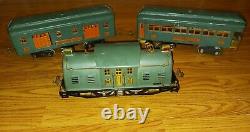 Lionel 10 Standard Gauge Engine And 2 Cars 332,341 1930s Works Metal Prewar