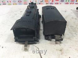 Lionel 1666 Prewar Metal Set and 3 Prewar Passenger Car