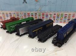 Lionel 1803 Alaska GP-7 Diesel Engine Set 5 Cars