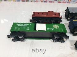 Lionel 1803 Alaska GP-7 Diesel Engine Set 5 Cars