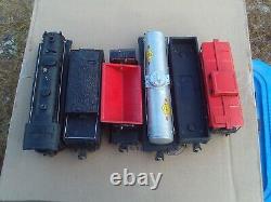 Lionel 224 Postwar O Gauge Steam Locomotive Freight Car Train Set