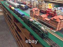 Lionel 28617 Berkshire Steam Engine Set 4 freight Cars