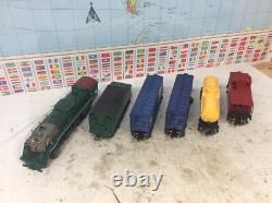 Lionel 28617 Berkshire Steam Engine Set 4 freight Cars