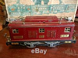 Lionel 353 Standard Guage Train Outfit (No. 8 Loco & 3 Cars)