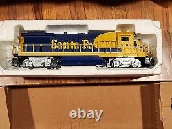 Lionel 6-11713 Limited Edition Santa Fe Dash 8-40B Diesel Freight Train Set