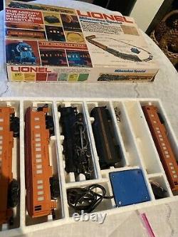 Lionel 6-1387 027 Gauge Electronic Milwaukee Special Passenger Train Set