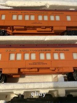 Lionel 6-1387 027 Gauge Electronic Milwaukee Special Passenger Train Set