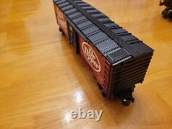 Lionel 6-30097 Docs Express Dr. Pepper Steam Engine Train Set RARE UNCATALOGUED