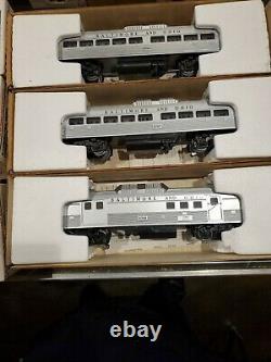 Lionel 6-8766 8767 8768 B&O Illuminated RDC Budd Cars Commuter Train 3 Car Set