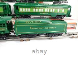 Lionel 8702 Southern Crescent Steam Locomotive 5 Car Passenger O Gauge Train Set
