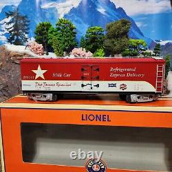 Lionel CCA Texas Special Scale-Size Milk Reefer Boxcar Train Car & Original Box