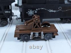 Lionel Disney Mickeys Christmas Express Train 6-31946 Locomotive Tender + 5 cars