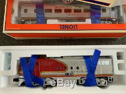 Lionel El Capitan Train Set 6-30001, O Gauge, Santa Fe with engine, 3 pass cars