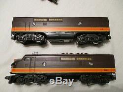 Lionel Illinois Central Passenger Train. F 3- A-b Locos 3 Aluminum Passenger Car