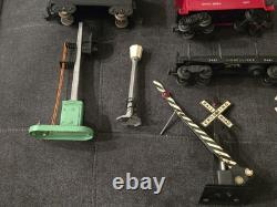 Lionel Locomotive Freight Car Train Misc