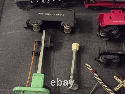 Lionel Locomotive Freight Car Train Misc